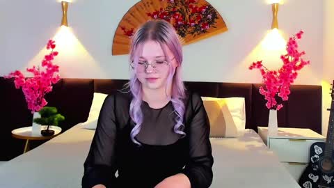 lunariafox online show from 03/15/26, 02:23