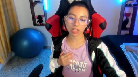 lunarichy online show from 10/22/25, 09:47