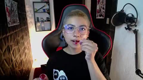 lunarichy online show from 11/11/25, 07:47