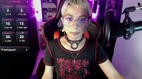 lunarichy online show from 12/16/25, 10:26