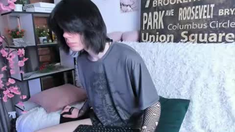 Matthew online show from 06/19/26, 05:34