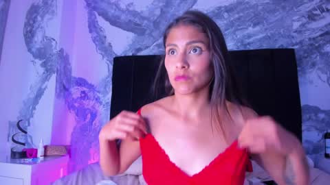 Luna online show from 05/27/26, 01:57