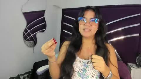 lunascarleht online show from 02/25/26, 01:54