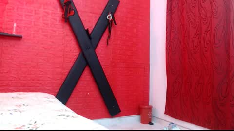 Snapshot of lunasexgirl69 chatting on 12/16/25, 06:46 luna online show from 12/16/25, 06:46