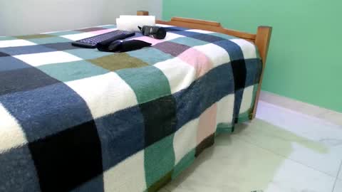 Snapshot of lunasexgirl69 chatting on 02/05/26, 01:43 luna online show from 02/05/26, 01:43