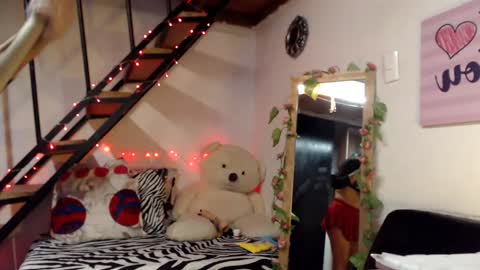 luna online show from 01/17/25, 02:07