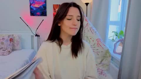 Kate online show from 11/14/25, 12:15