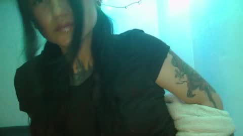 Snapshot of lunatica_2000 chatting on 03/01/25, 08:53 Luna online show from 03/01/25, 08:53