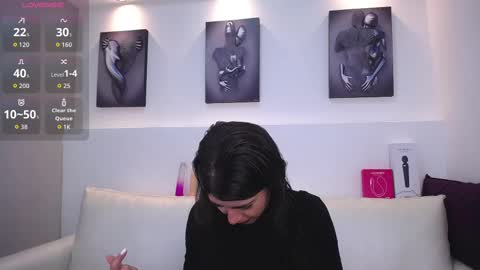 Snapshot of lunavellor chatting on 10/06/25, 12:13 Luna online show from 10/06/25, 12:13