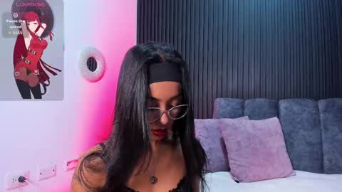 Snapshot of lunavelour_ chatting on 02/22/26, 03:18 Luna online show from 02/22/26, 03:18