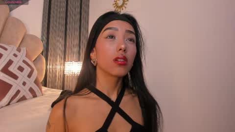 Luna   online show from 04/16/26, 10:05