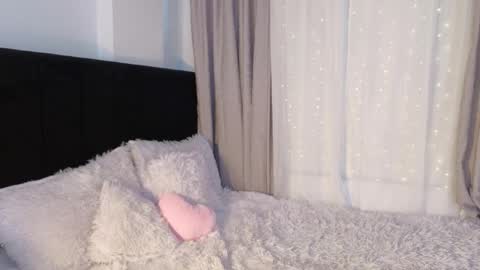 lunavelvet7 online show from 03/18/26, 03:48