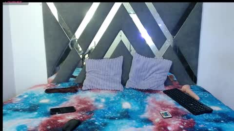 Luna online show from 02/28/25, 05:37