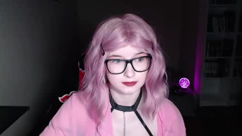 LunaXcherry online show from 03/04/26, 06:14