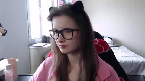 LunaXcherry online show from 06/13/26, 11:08