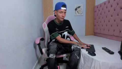 lunay_bigcock420 online show from 10/30/25, 11:49