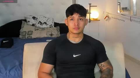 Lunay online show from 12/20/25, 12:07