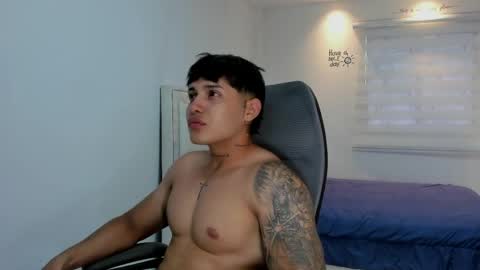 Lunay online show from 04/18/26, 07:07