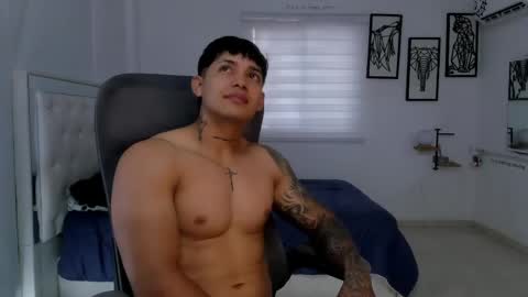 Lunay online show from 04/21/26, 02:56