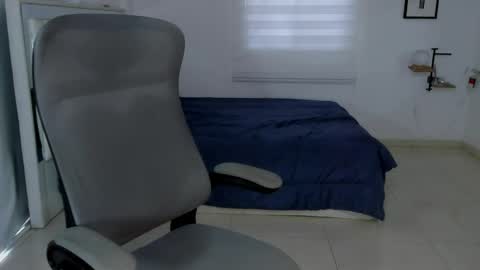 Snapshot of lunay_xtreemboy chatting on 05/07/26, 03:06 Lunay online show from 05/07/26, 03:06