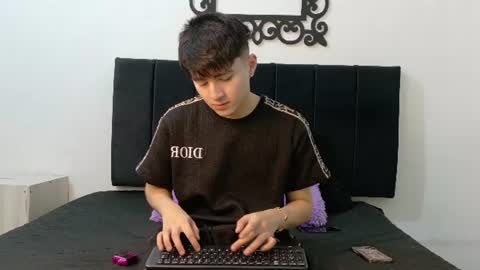 lunaydream online show from 07/25/26, 12:58
