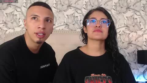 Luna and Kian online show from 04/25/26, 03:31