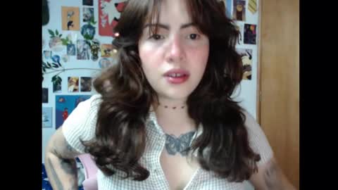 Snapshot of lunita_girl chatting on 03/06/25, 06:19 xh online show from 03/06/25, 06:19