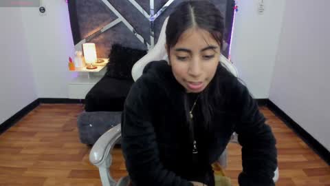  V A L E R I A   online show from 02/26/25, 10:42