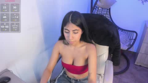  V A L E R I A   online show from 11/26/25, 10:00