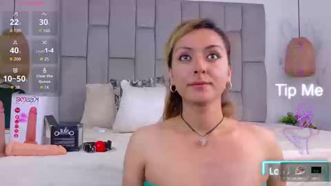 Snapshot of lunitadiva chatting on 09/19/25, 02:07 lunitadiva online show from 09/19/25, 02:07