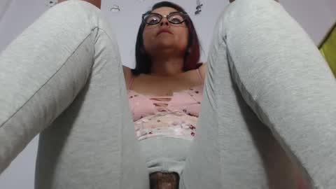 Luna Tamara online show from 02/24/25, 03:33