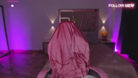 LUNA ROSE online show from 12/03/25, 01:24