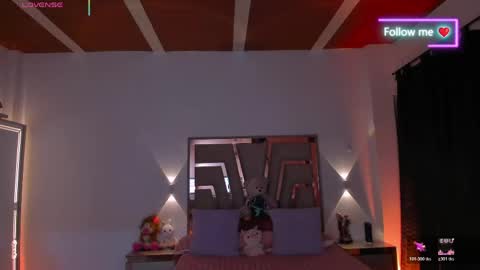 LUNA ROSE online show from 04/21/26, 03:02