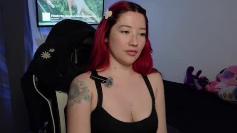 Luna online show from 09/25/25, 02:48