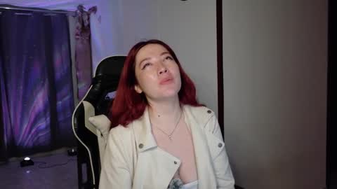 Luna online show from 10/26/25, 01:22