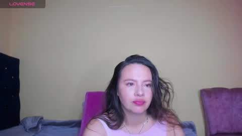 Snapshot of lunnadoll chatting on 02/24/26, 03:26 Katty what ever do you want on my pv is for extra tokens minimi 250 tks ty u for understand online show from 02/24/26, 03:26