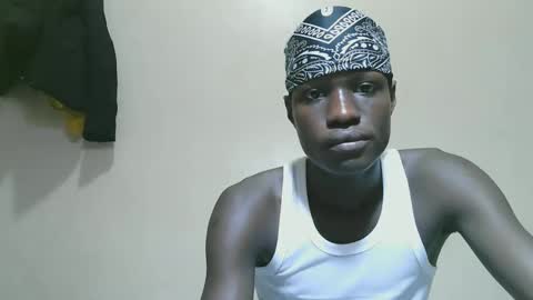 luoislove online show from 10/31/25, 08:21