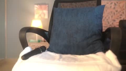 lupe online show from 11/22/25, 07:13