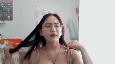Roxie online show from 07/16/26, 01:06