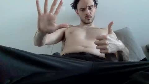 Snapshot of lupine_666 chatting on 12/30/24, 01:03 Lupine online show from 12/30/24, 01:03