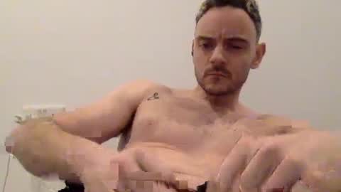 Lupine online show from 12/15/25, 09:19