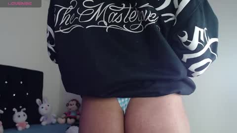 Snapshot of lupitah_222 chatting on 03/10/25, 12:07 lupitah_222 online show from 03/10/25, 12:07