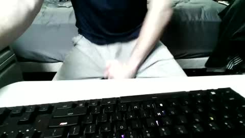 Snapshot of lurkin4alivin chatting on 10/19/25, 06:41 lurkin4alivin online show from 10/19/25, 06:41