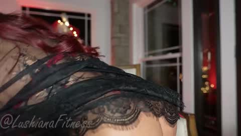 SHOWS ALL MONDAY WEDNESDAYFRIDAYSATURDAY  IN THE MORNING online show from 12/05/25, 11:19