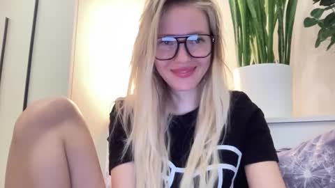 lusiluv online show from 02/04/26, 07:09