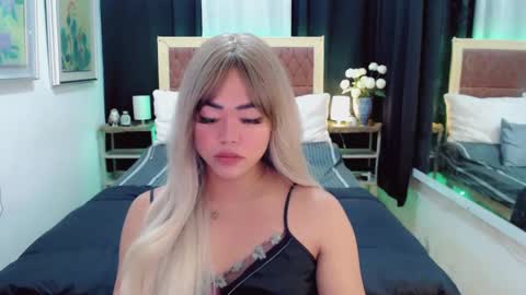 Trina online show from 01/12/25, 07:00