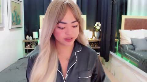 Trina online show from 02/08/25, 04:47