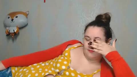 lustifulm online show from 04/23/26, 11:18