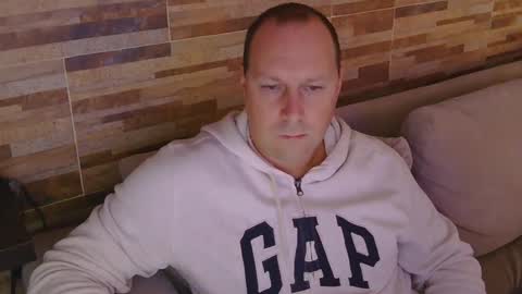 lustonfan online show from 04/23/26, 12:51