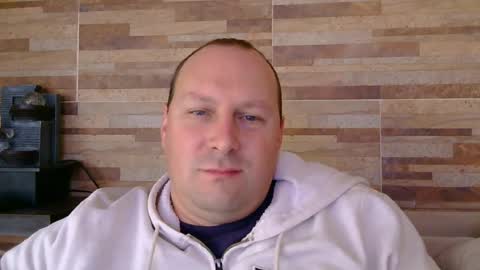Snapshot of lustonfan chatting on 06/30/26, 12:39 lustonfan online show from 06/30/26, 12:39
